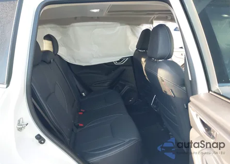 2020 Subaru Forester Limited z USA, uszkodzony, nr VIN JF2SKAUC2LH549543